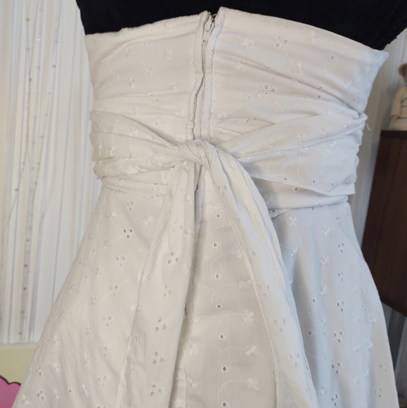Vintage White Tie Neck + Waist Sundress - Picture 4 of 16